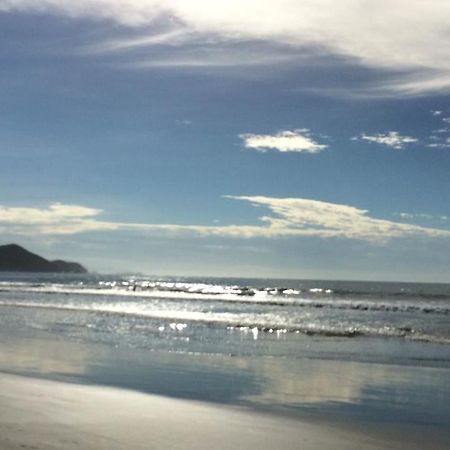 Praia Grande - Pg Apartamento Locacao Em Ubatuba Bagian luar foto